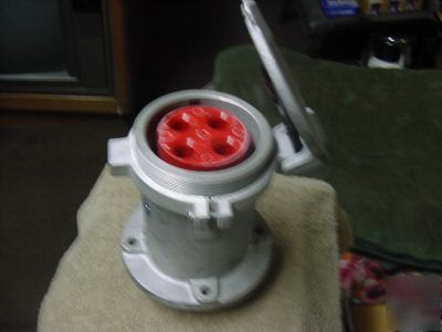 New crouse-hinds arktite receptacle 4 wire 4 pole 