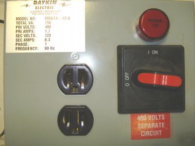 Daykin voltage transformer disconnect mdgta-13U 480V