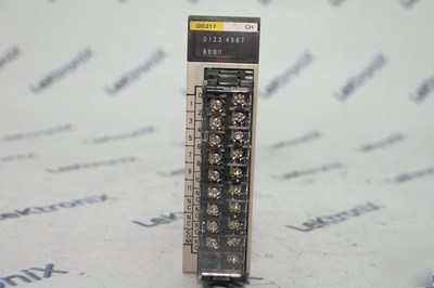 Omron C200H-OD217 - output unit (12) 0.3A 5-24VDC
