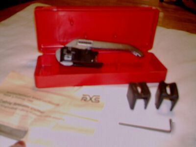 Rxs cable sheath cutter for longitudinal cutting