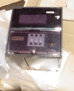 New ogden temperature controller etr-405-01 in box