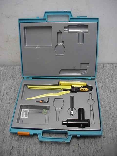 Utilux 104/1 cable jointing kit