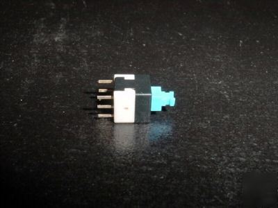 Dpdt mini pc mount switch push on /off- 2,040 pcs