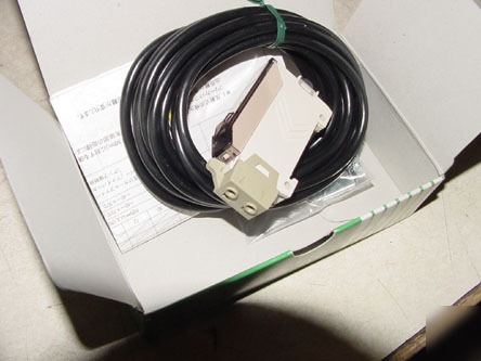 New sunx fiber optic sensor amplifier FX4-A3R in box