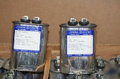 New general electric capacitors 26 in a box. 