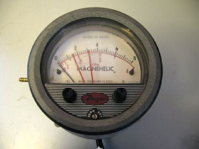New magnehelic differential pressure gauge 2008C 0-8