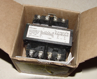 New square d industrial control transformer in box