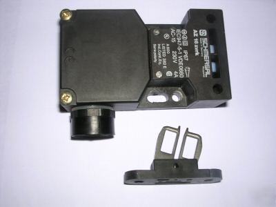 New schmersal safety interlock switch + key, AZ16 zvrk