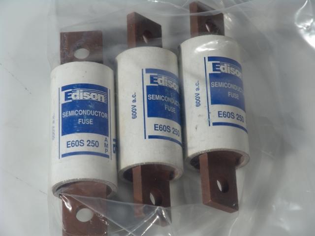 Edison semiconductor fuse E60S 250 600VAC lot of 3