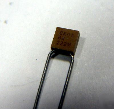 2200PF 100 volt radial ceramic capacitor
