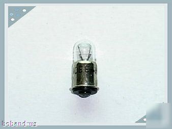 Type 3150 (5 volt) midget flange base lamp