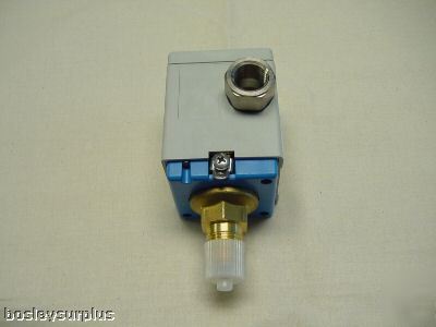 Endress hauser transmitter PMC133-0N1F2T6S4Q reduced
