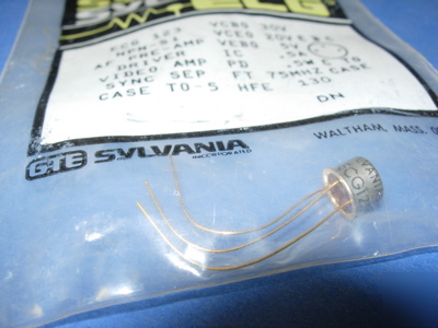 Npn ECG123 sylvania transistor vintage in original pack
