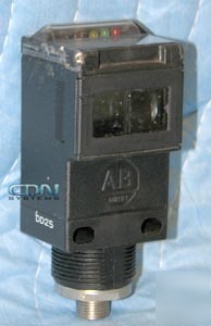 Allen-bradley 42GRU-9200-qd photoswitch laser sensor
