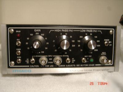 Ithaco 1201 low noise pre-amplifier with manual