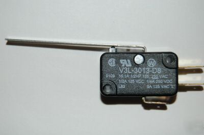New honeywell V3L-3013-D8 cut-a-way miniature switch 