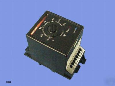 Controller,watlow 146D-1K1C-3100 series 146 limit/alarm