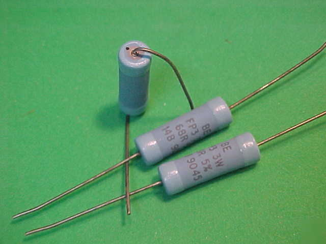 25PC corning / be 68 ohm 5% 3W metal film resistor FP3