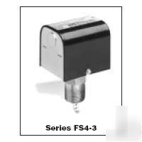 New mcdonell & miller flow switch FS4-3 
