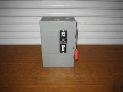 Ge general electric THN3362 disconnect switch 60A a 4