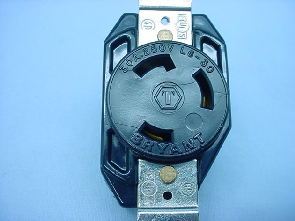Bryant L6-30 locking receptacle outlet 30A 250V 70630FR