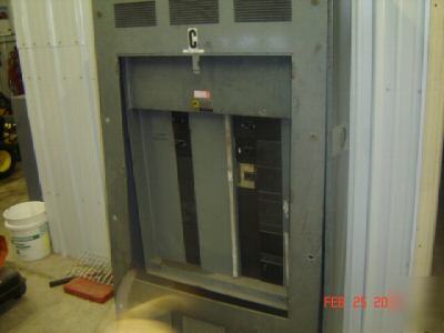 Used 800 amp square d service panel 3268-8