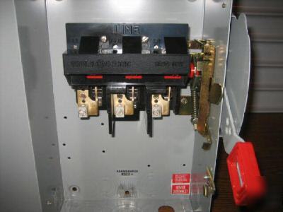 Ge general electric THN3362 disconnect switch 60A a 10