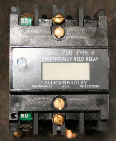 New allen bradley - type r ac relay bulletin 700-R320A1 