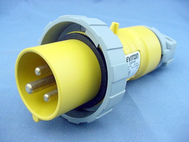 Leviton pin & sleeve 20A 125V watertight plug 320P4W