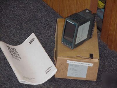 Eurotherm barber colman temperature controller 2208 e