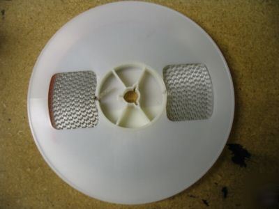 2000PCS p/n 12105A472JATMA cap cerm 4700PF 5% 50V
