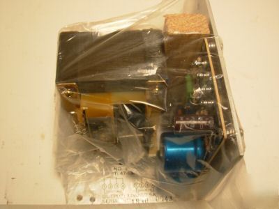 Sola panel mount dc regulated power supply 83-24-225-03