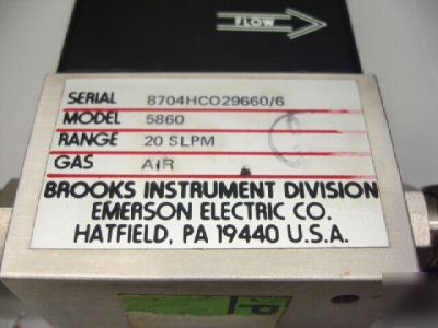 Brooks instrument 5860 series mass flow sensor lot of 2