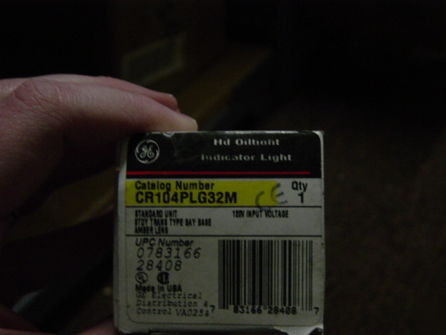 General electric CR104PLG32M amber indicator light ge