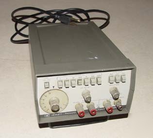 Hewlett packard 3311A function generator