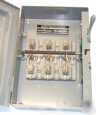 New double-throw, nonfusable switch 30 amps, 240 volts 