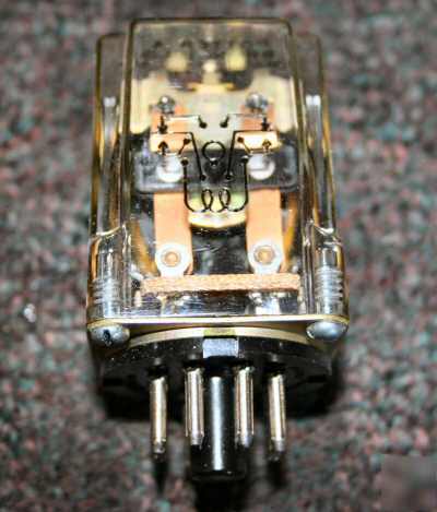 Potter & brumfield dpdt 6VDC 10A relay type 300 KRP11DG