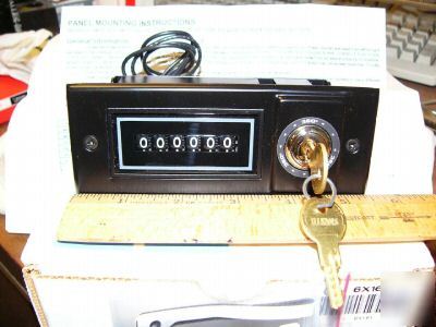 Redington 115VAC 999,999 hour counter meter key reset