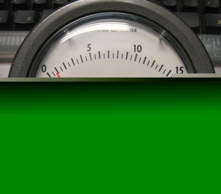 Dwyer 4015-lt capsuhelic water pressure gage 
