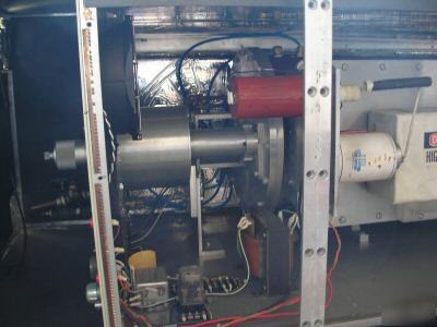 Lumonics CO2 pulse laser