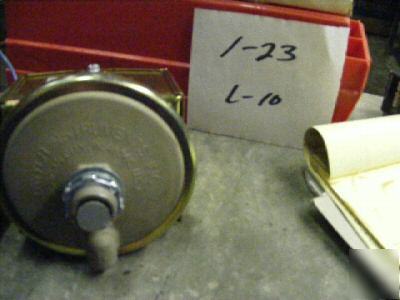1 dwyer valve cat# 1823 10 psi surge 25PSI