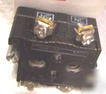 Cutler hammer 10250T49 contact block 2 n.c. 