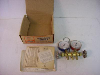 New uniweld testing & charging manifold 100QAL