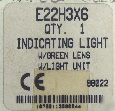 Cutler-hammer E22H3X6 green indicating light 120VAC 