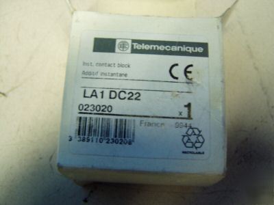 New telemecanique mini-contactor LA1 DC22 LA1DC22 - 