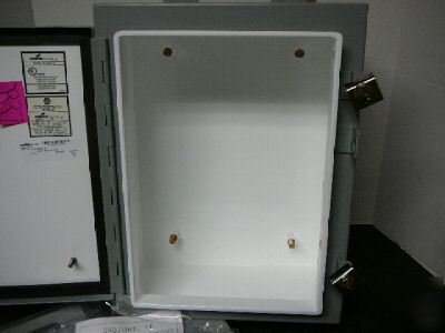 Cooper b-line nema type 12 hinged box 16