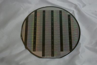 Amd-intel microprocessor complete 4 inch silicon wafer