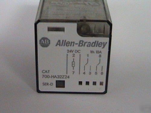 New allen bradley ab 700-HA32Z24 relay 24VDC 8-pin