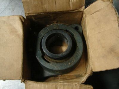 Dodge SX2 flange mounted ball bearing 2 131077