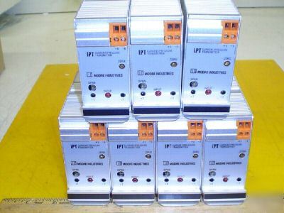 Lot of 7 moore ipt current pressure transmitters ipt/4